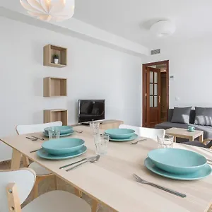  Apartamento Azvalia - La Estacion, Piscina Y Junto A La Renfe